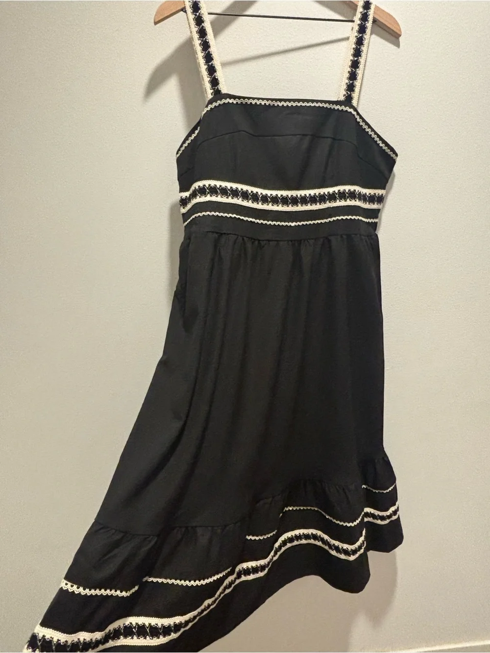 Tahari ASL Black Midi Dress Ivory Crochet Trim Sleeveless Flare NWOT Size 14 - Picture 3 of 8